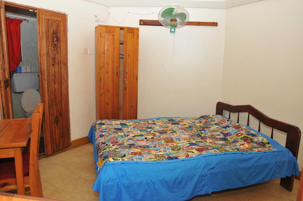 New Court View Hotel Masindi Exterior foto